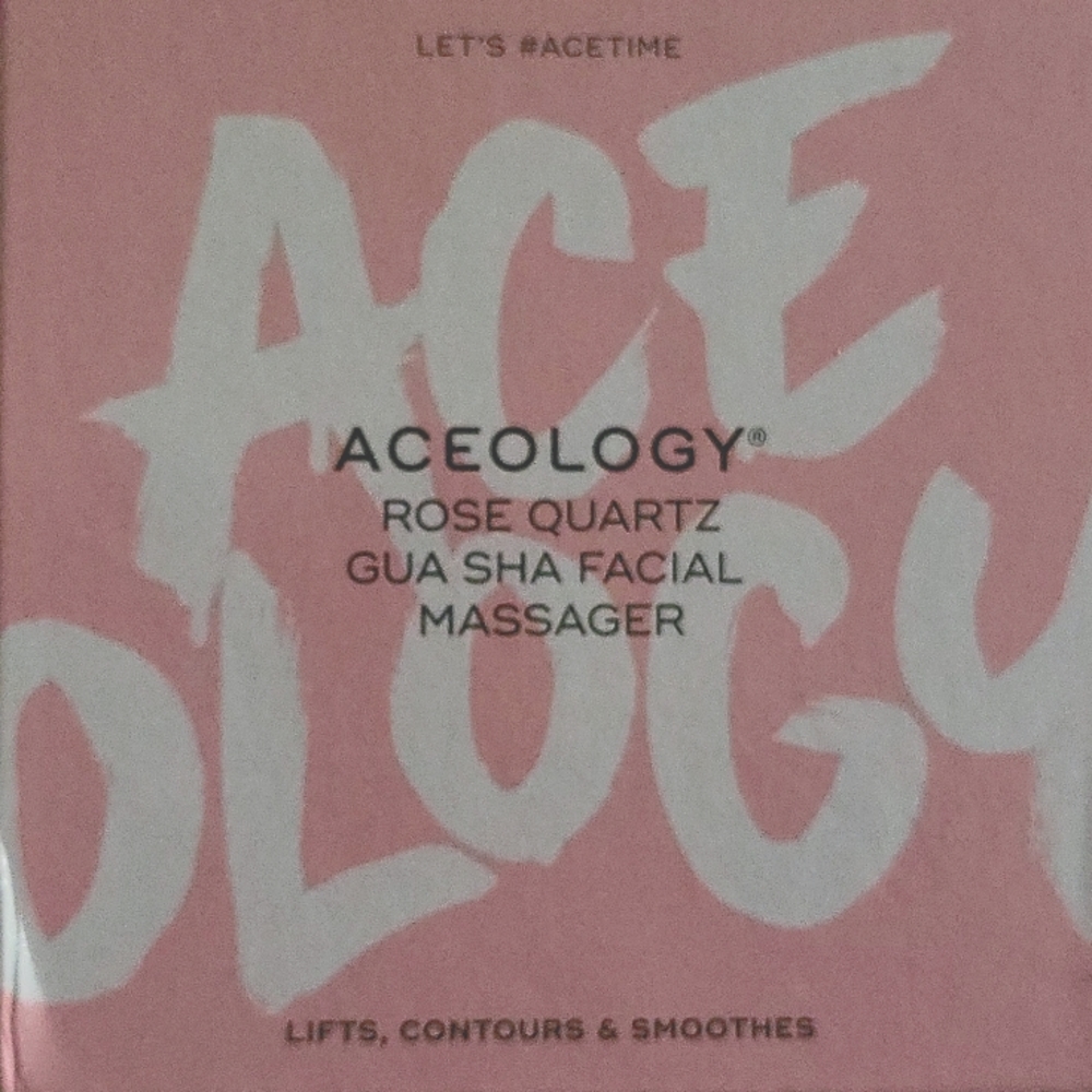 ✨️Aceology Rose Quartz Gua Sha Facial Massaging Stone (BNIB)